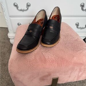 Kork-Ease Black Leather Wedges